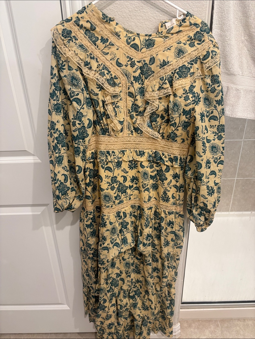 Anna Cate Floral Lace-Trim Long Dress in Mustard and Teal